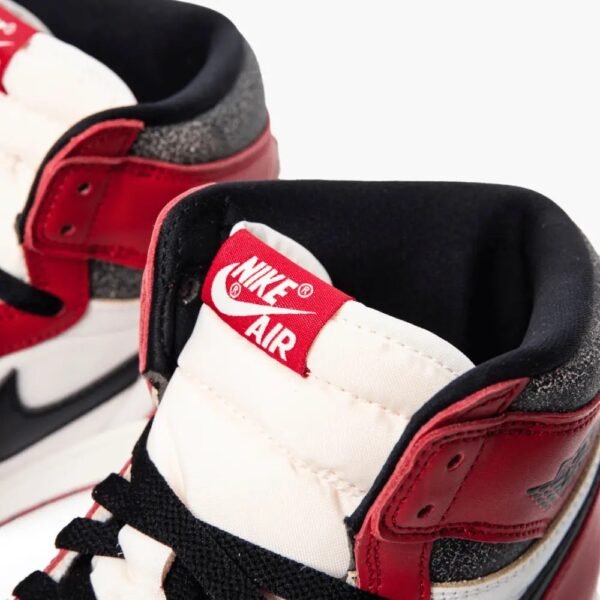 Air Jordan 1 High Chicago Lost and Found - Image 8